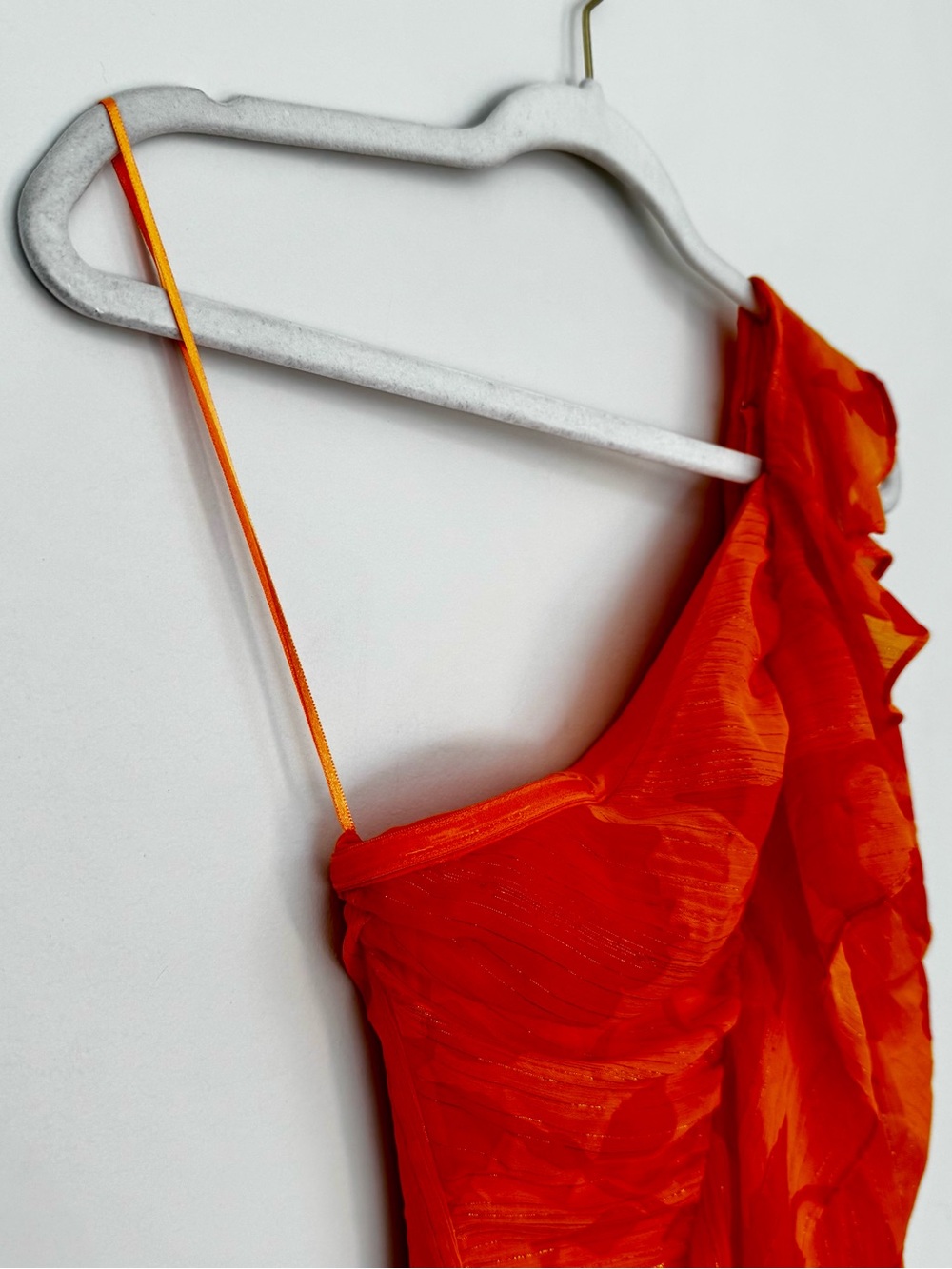 Taylor One Shoulder Shimmer Ruffle Midi Dress, Orange Floral – Size 2 - Picture 3 of 7